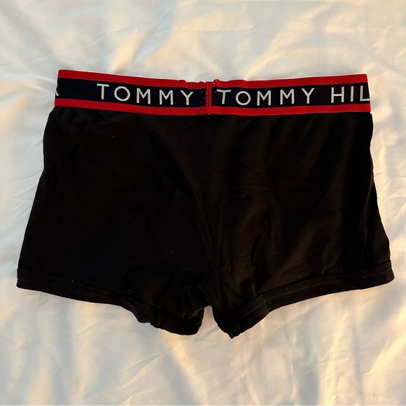 Mens Tommy Hilfiger Trunk Underwear - Picture 2 of 3